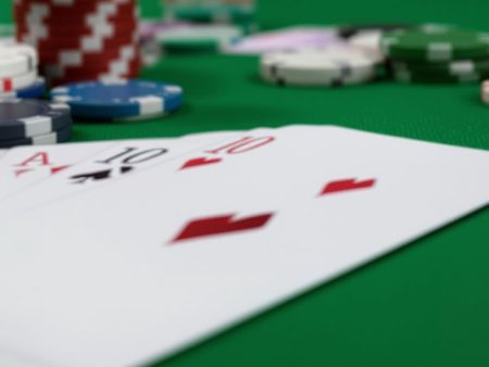Mastering Blackjack: How to Know When to Hit or Stand for Big Wins
